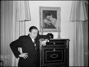 Billy Rose [Billy Rose at home.]
