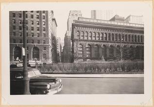 Both Sides of Broadway from Bowling Green to Worth Street [Produce Exchange at 2 Broadway and the Standard Oil Building at 26 Broadway.]