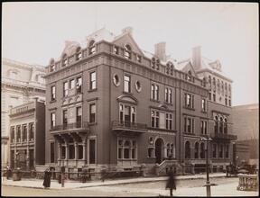 New York Club, Fifth Avenue and 35th Street.
