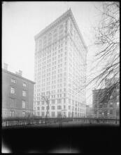 5th Avenue at the N.E. corner of 12th Street. Royal Tailors Building.