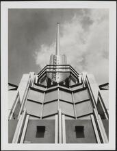60 Wall Street [70 Pine Street.] Cities Service Company. Exterior detail, aluminum observatory