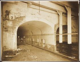 [Subway station at 96th Street and Lexington Avenue.]
