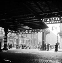 Under the 9th Avenue "El"