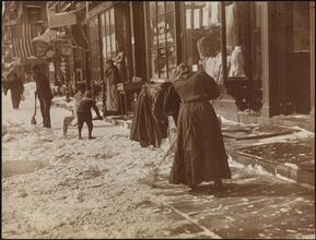 Snow Scenes, Blizzard, Street Scenes in New York City.