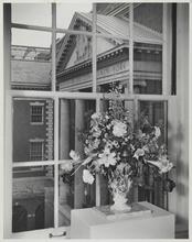Flower arrangement created by the Garden Club of America for the opening of the exhibition "Currier & Ives, Printmakers to the American People"
