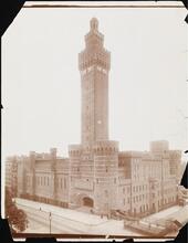 [Park Ave and 34th Street. 71st Regiment Armory.]