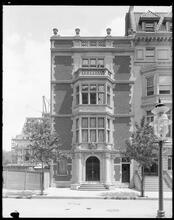 1 or 3 [?] East 76th Street. General exterior.