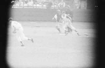 Brooklyn Dodgers vs. Cincinnati Reds