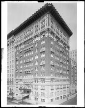 600 West End Avenue at the corner of 89th Street. General exterior.