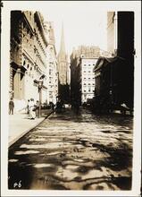 [Wall Street looking toward Broadway.]