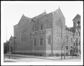 552 West End Avenue, corner of West 87th Street. St. Ignatius Church.