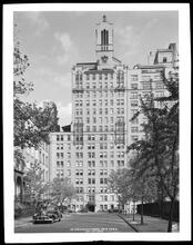60 Gramercy Park North. Apartment building, general exterior from south.
