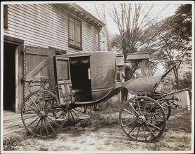[Carriage in yard of Watt-Pinkney Mansion, West 139th Street.]