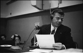 Arthur Godfrey [Godfrey hosting his radio show.]