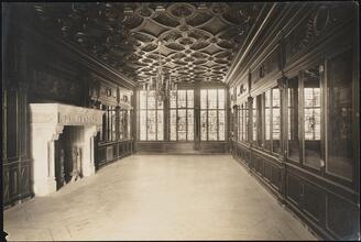 [East 77th Street and Fifth Avenue. Senator William A. Clark residence. Interior, library.]