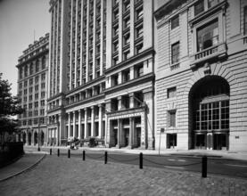 [Bowling Green Offices, 5-11 Broadway, and the Cunard Building, 25 Broadway.]