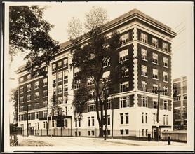 [Unidentified building.]