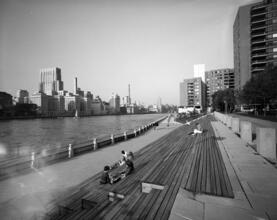 [Promenade on Roosevelt Island with a view of the Weill Cornell Medical Center.]
