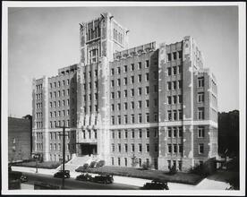 [Unidentified brick building.]