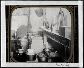 Italian flat in South Fifth Avenue.