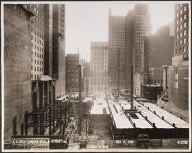 42nd St. Side [Lincoln Building construction.]
