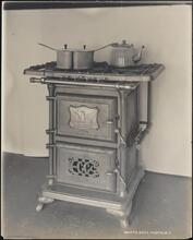 [Eagle Gas Range.]