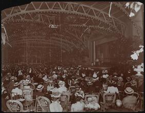 Roof Garden, New York Theatre.