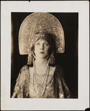 [Lady Diana Manners in "The Miracle".]