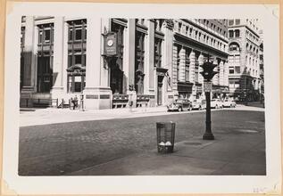 Both Sides of Broadway from Bowling Green to Worth Street [Northwest corner of Broadway and Reade Street.]