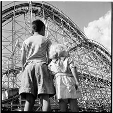 Palisades Amusement Park [Children looking at a roller coaster.]