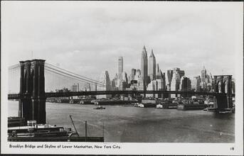 Brooklyn Bridge and Skyline of Lower Manhattan, New York City.