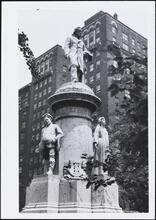 [Giuseppe Verdi Monument.]