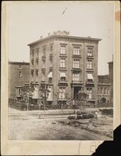 [Northwest corner of 5th Avenue and 34th Street.]