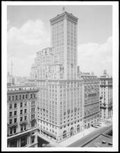 59th Street at the N.W. corner of Park Avenue. Delmonico Building.