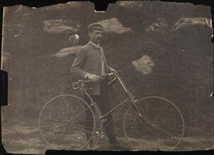 [Mr. F. M. Cossitt, captain of the Riverside Wheelmen.]