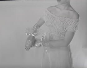 Fashion--Extremities