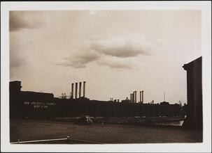 [East River at Rutgers Slip.]