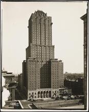 Lexington Avenue between East 48th Street and East 49th Street. Shelton Hotel