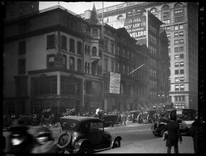 West side of 5th Avenue at 22nd Street.