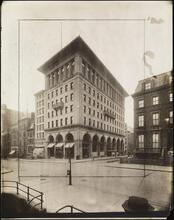 [5th Avenue and 36th Street.]