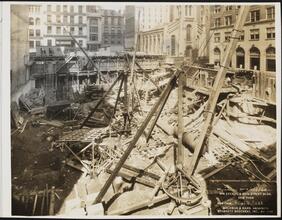 261 5th Avenue [Construction site and surrounding buildings.]