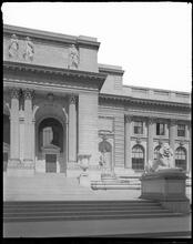 5th Avenue and 42nd Street. New York Public Library, detail of corner of portico and colonnade.