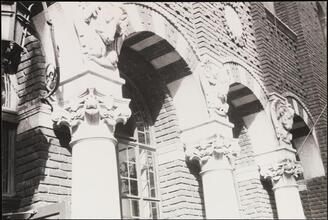 Hotel Winslow, detail.