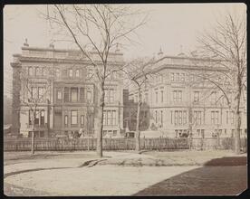 Residence, 51st to 52nd Sts. West Side, Sloane & Bordens [?] Fifth Ave.