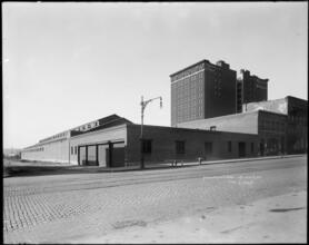 American Express Co. Stables. 10 Av. & 32 St., N.Y.C.