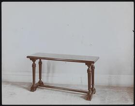 Pianos & Benches.