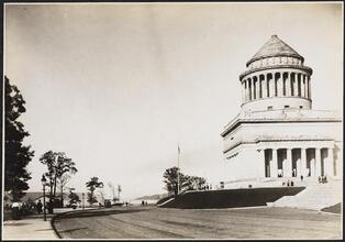 [Grant's Tomb.]