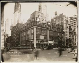 [South east corner of 58th Street and 5th Avenue.]