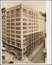 411-413 Fifth Avenue. Commercial building