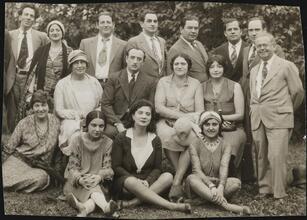 [Berta Gersten with the Yiddish Art Theatre troupe in London.]